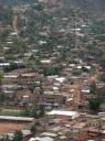 einer der vielen Hügel Kigalis
