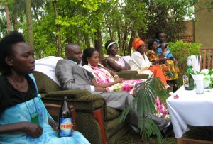 Hochzeitsgesellschaft in Kabuga